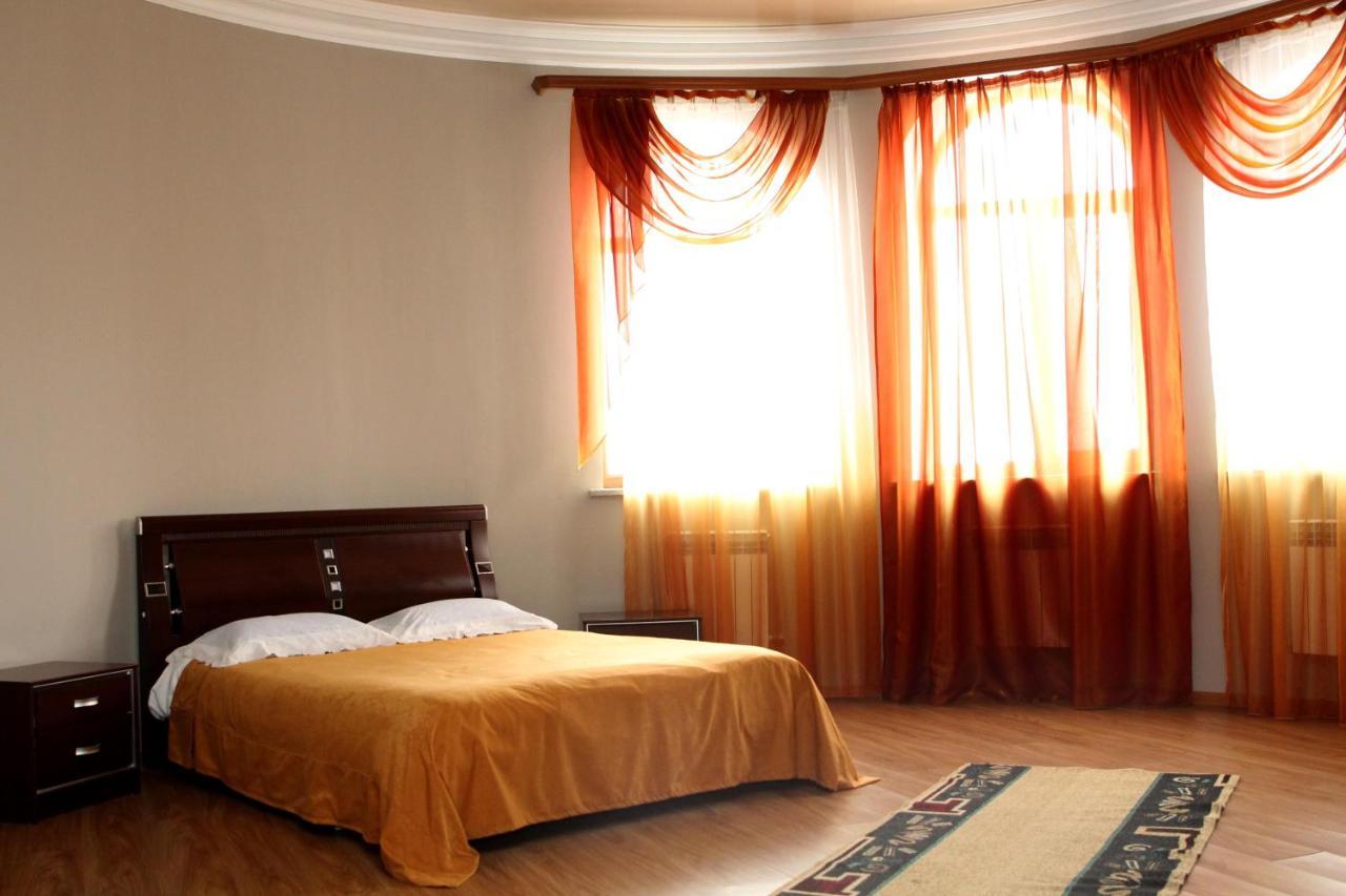 Bed and Breakfast Golden Apricot Gyumri Exterior foto